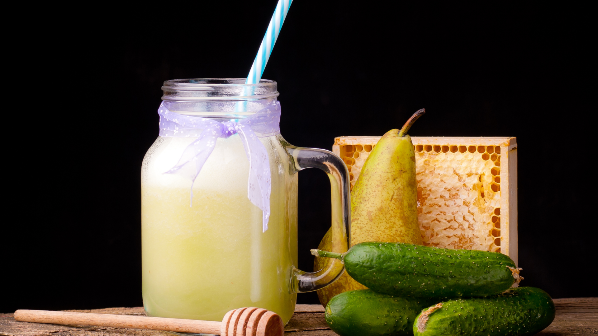 Kefir Pear Smoothie